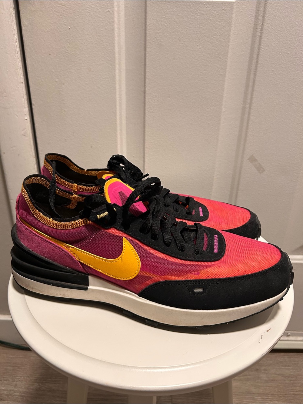 Nike Men’s Pink and Yellow Low-Top Sneakers